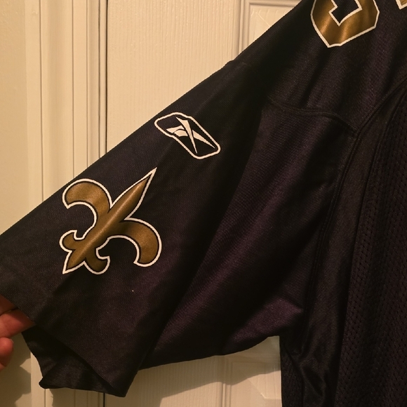 Mens Reebok Saints Reggie Bush Jersey - Picture 2 of 7